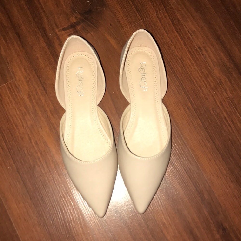 nude pointed flats